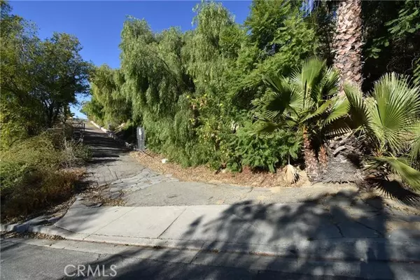 San Bernardino, CA 92404,3618 Hemlock Drive