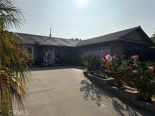 Lake Forest, CA 92630,24082 La Rosa Drive