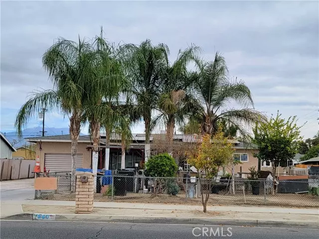 880 South State Street, Hemet, CA 92543