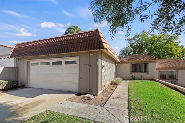 7990 Lakeside Drive, Jurupa Valley, CA 92509