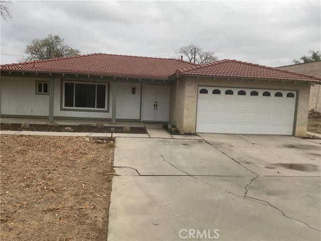 8008 Santa Rita Street, Corona, CA 92881