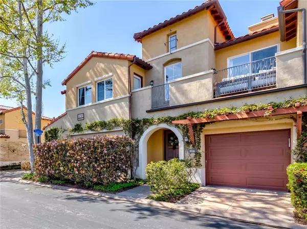 Newport Coast, CA 92657,1 Veroli Court