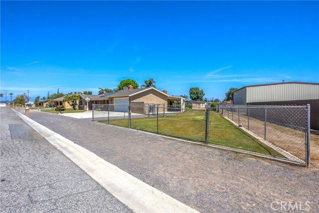Norco, CA 92860,2717 Vine Avenue