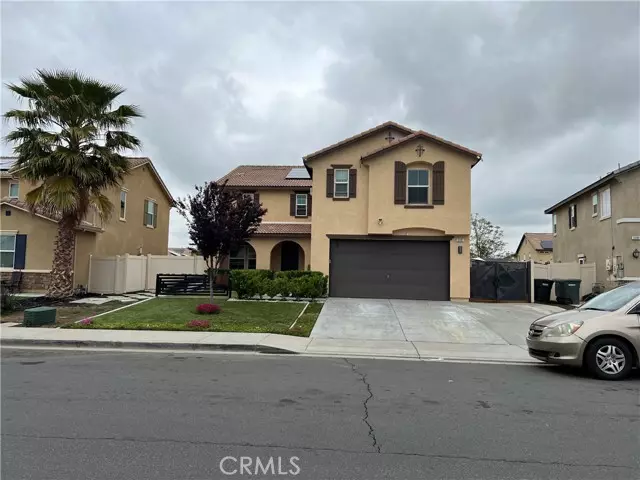 Perris, CA 92570,3381 Sequoia Court
