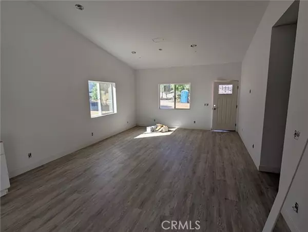 Banning, CA 92220,43145 BOB CAT