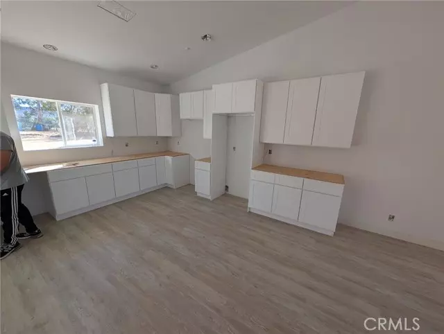 Banning, CA 92220,43145 BOB CAT