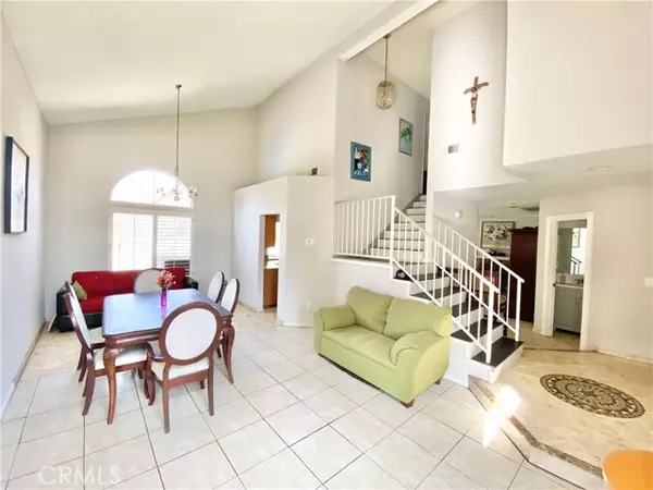 San Bernardino, CA 92407,4528 Cristy Avenue