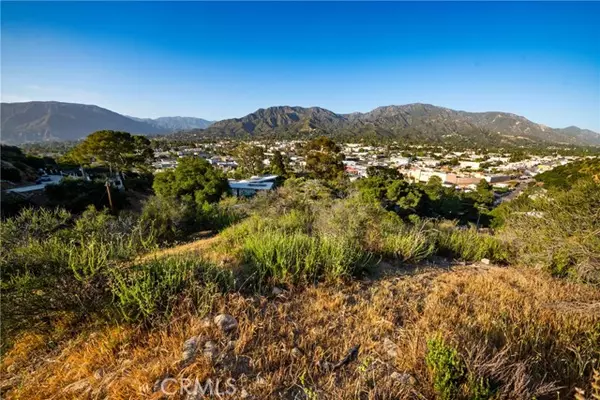 9824 Redmont Avenue, Tujunga, CA 91402