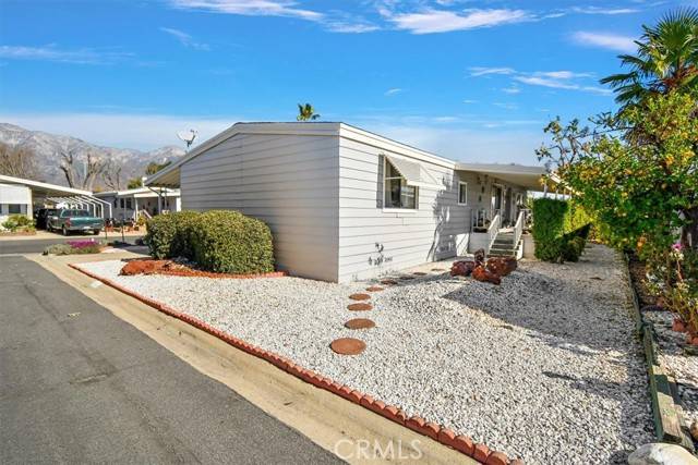 929 E Foothill Boulevard, Upland, CA 91786