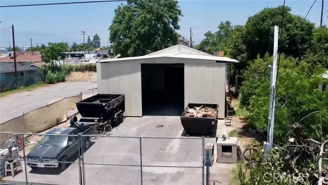 Bloomington, CA 92316