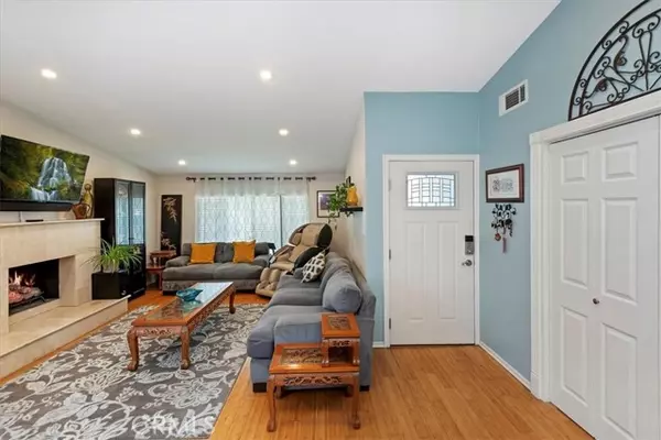 Downey, CA 90240,9430 True Avenue