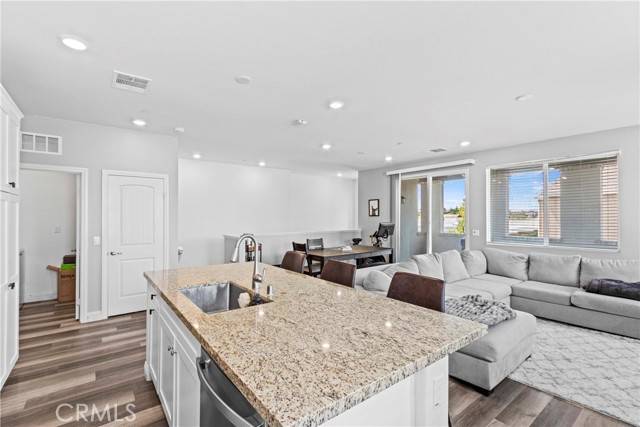 Eastvale, CA 92880,7020 Turin Place