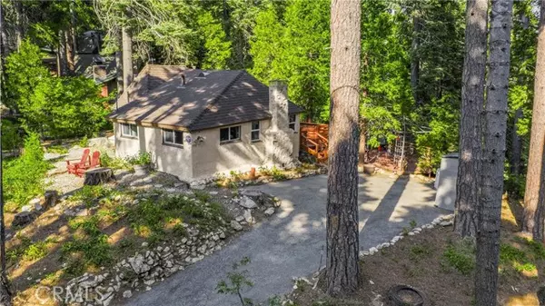 Lake Arrowhead, CA 92352,775 Buckingham
