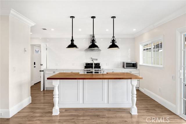 Glendora, CA 91741,114 Prairie Place