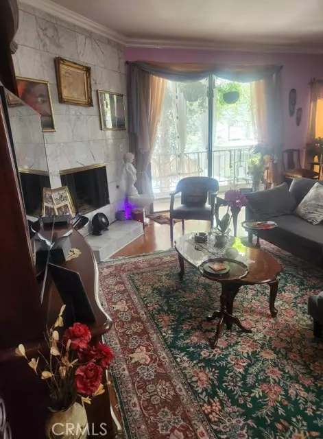 West Hollywood, CA 90069,1140 ALTA LOMA