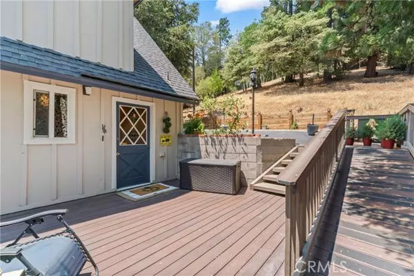 Crestline, CA 92325,328 Wylerhorn Drive