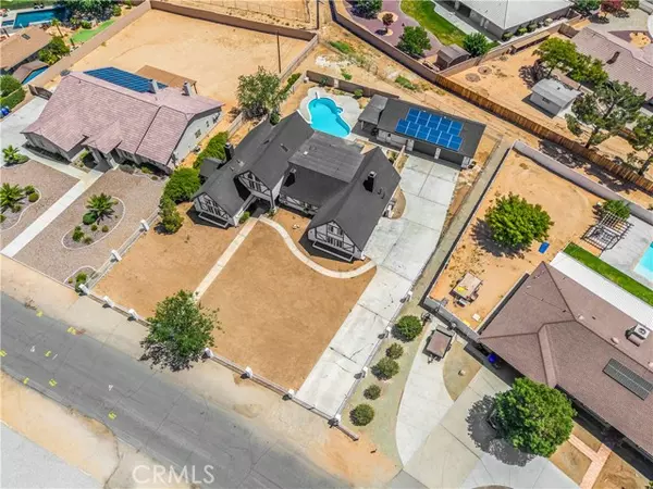 14287 Bochee, Apple Valley, CA 92307