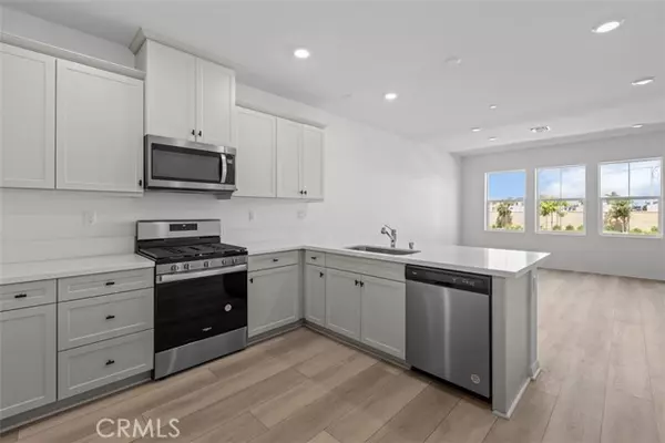 Ontario, CA 91761,4283 South Hermosa Paseo