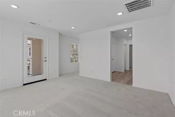 Ontario, CA 91761,4279 South Hermosa Paseo