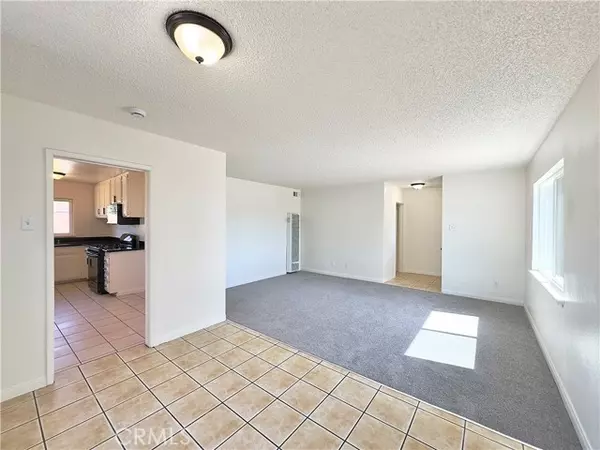 Fontana, CA 92335,9459 Kaiser Avenue