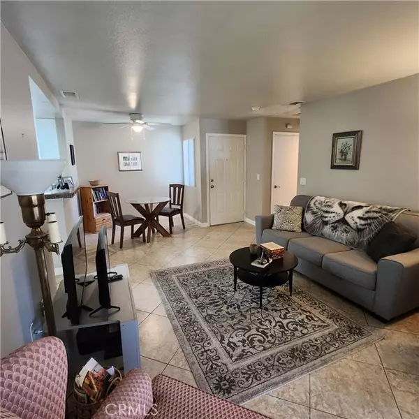 Lake Elsinore, CA 92530,16377 Lakeshore Drive