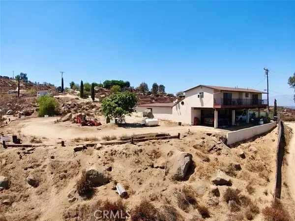 20320 Roads End Drive, Perris, CA 92570