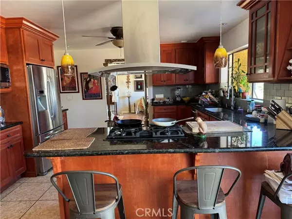 Moreno Valley, CA 92557,9228 Box Springs Mountain Road