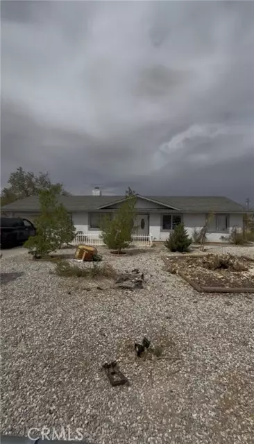 21826 Jelan Avenue, Apple Valley, CA 92307