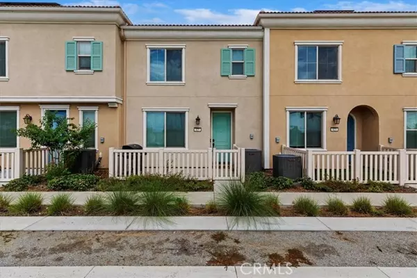 Rialto, CA 92376,425 beechwood