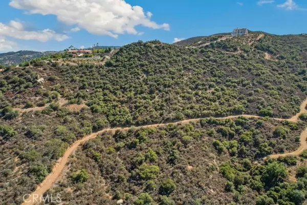 Murrieta, CA 92562,37685 El Tigre