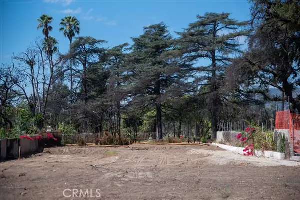 Altadena, CA 91001,3371 Fair Oaks Avenue