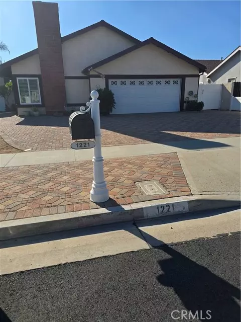 1221 North Foxton, Anaheim Hills, CA 92807