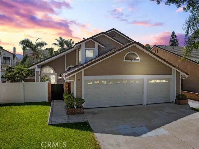 Corona, CA 92882,1284 Mayfair Drive