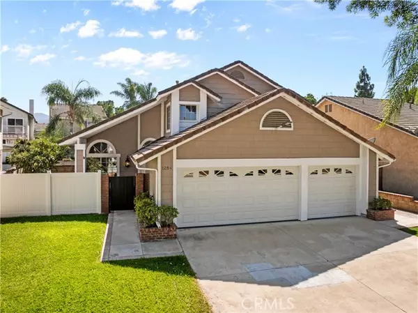 Corona, CA 92882,1284 Mayfair Drive