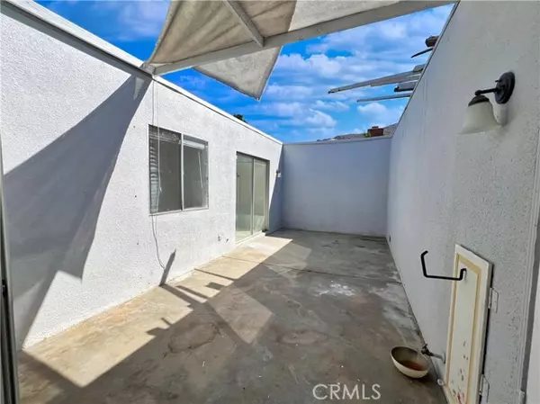 Grand Terrace, CA 92313,22574 Kentfield