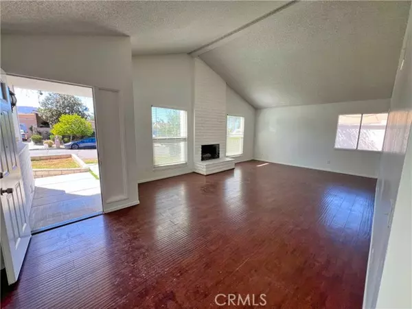 Grand Terrace, CA 92313,22574 Kentfield