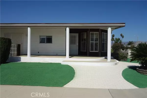 Hemet, CA 92543,977 South Elk