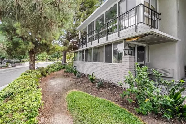 2277 West Via Mariposa West, Laguna Woods, CA 92637