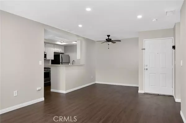 Lake Elsinore, CA 92530,16377 Lakeshore