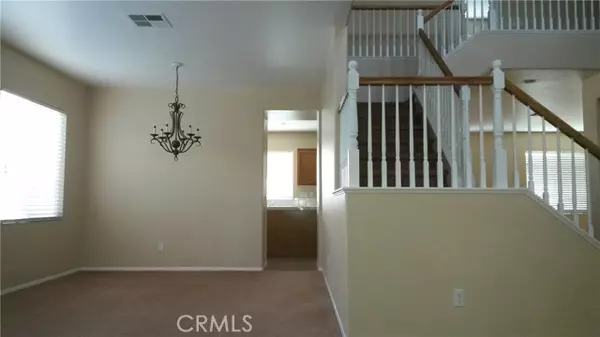 Eastvale, CA 92880,6022 Larry Dean