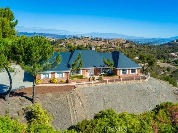 26100 Calle Corveta, Temecula, CA 92590