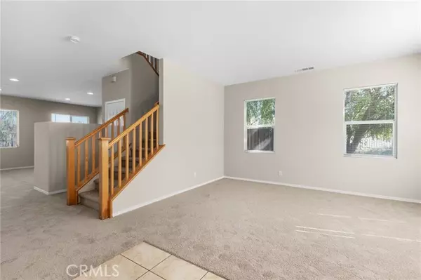 Corona, CA 92883,13556 Silver Stirrup