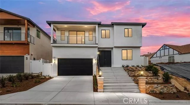 Corona, CA 92881,3704 Howe Street