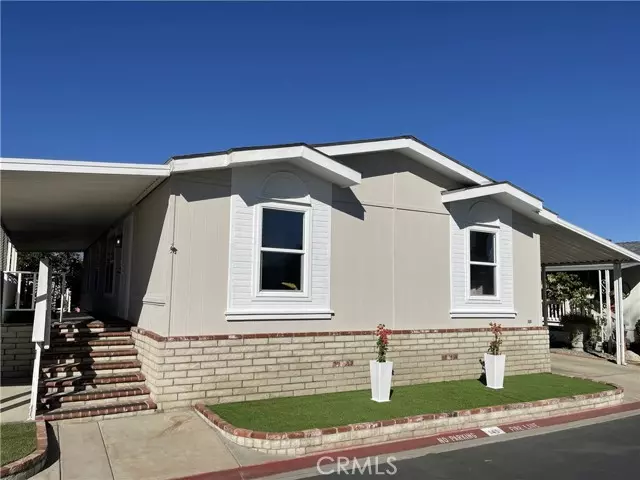 Ontario, CA 91761,1456 East Philadelphia