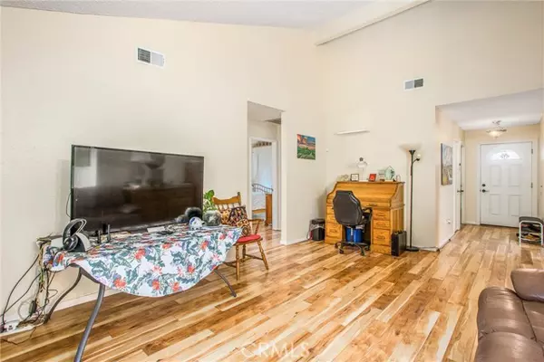 Yucaipa, CA 92399,13503 Mulberry