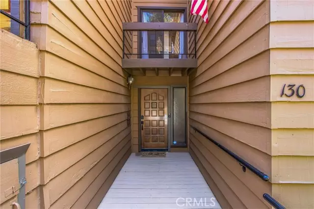 27657 Peninsula, Lake Arrowhead, CA 92352