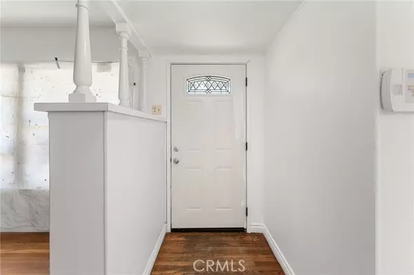 San Bernardino, CA 92404,5728 Elm