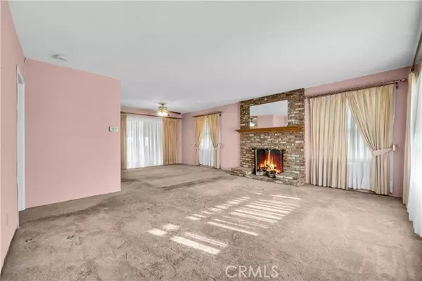 Riverside, CA 92504,3921 Heidi