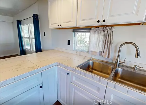 Bloomington, CA 92316,9847 Cedar Avenue