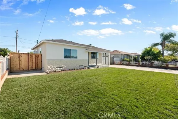 Fontana, CA 92335,8981 Cypress